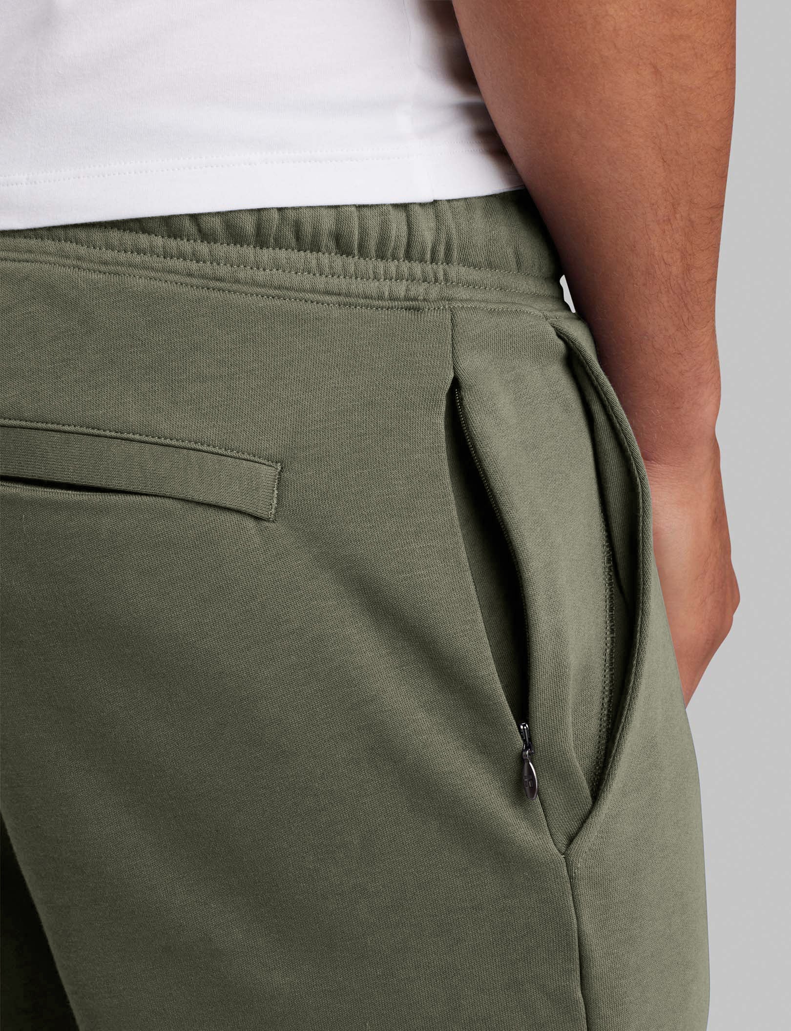 French Terry Jogger - Image 33