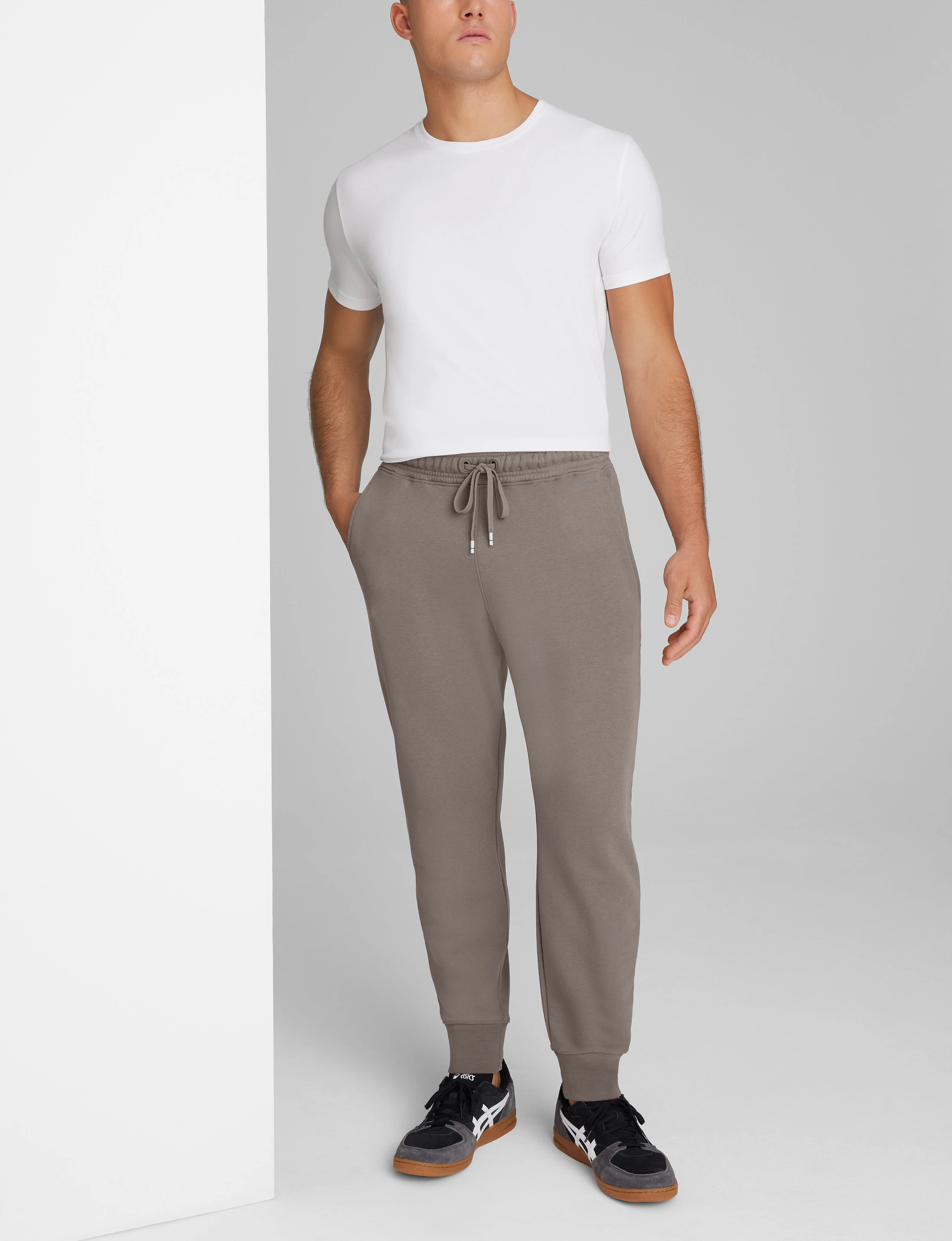 French Terry Jogger - Image 37