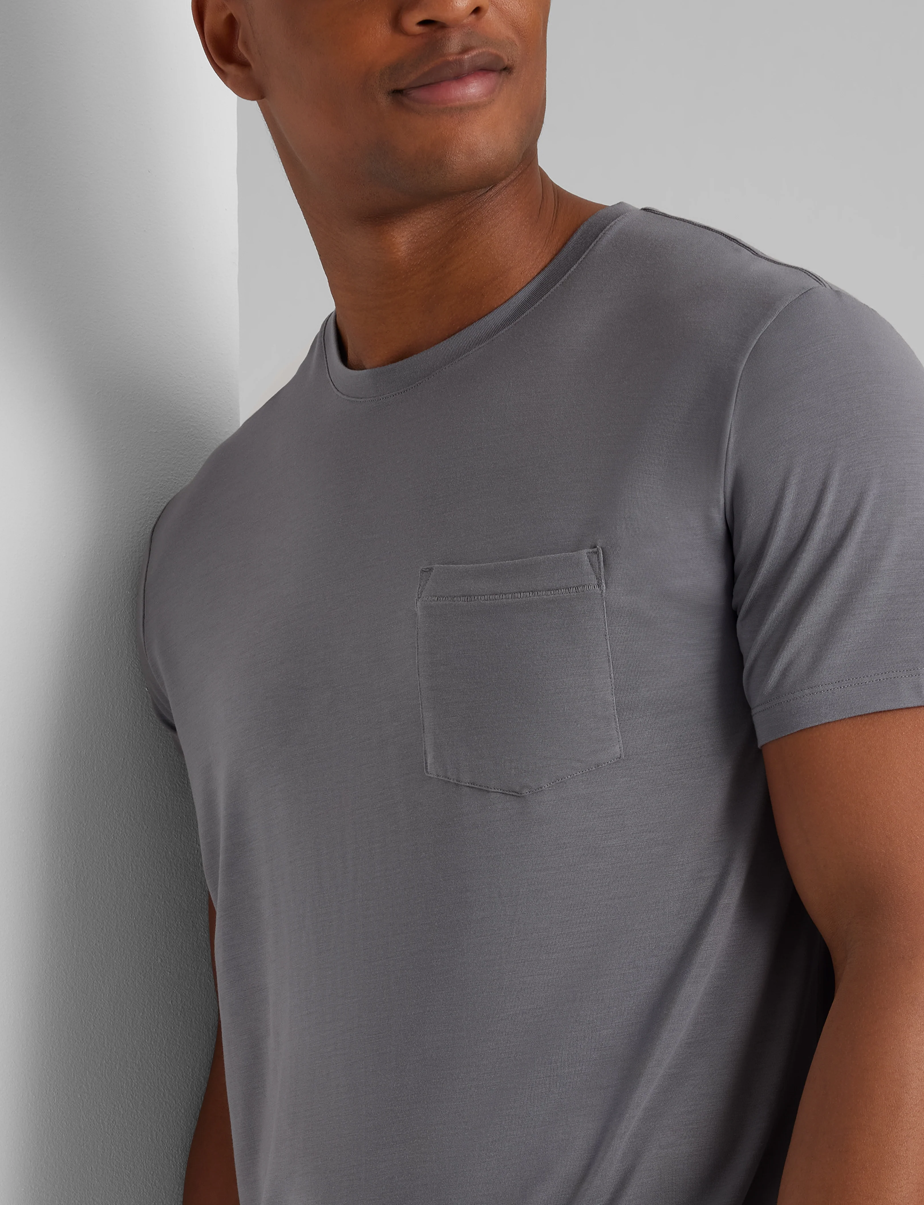 Second Skin Sleep Pocket Tee - Image 24