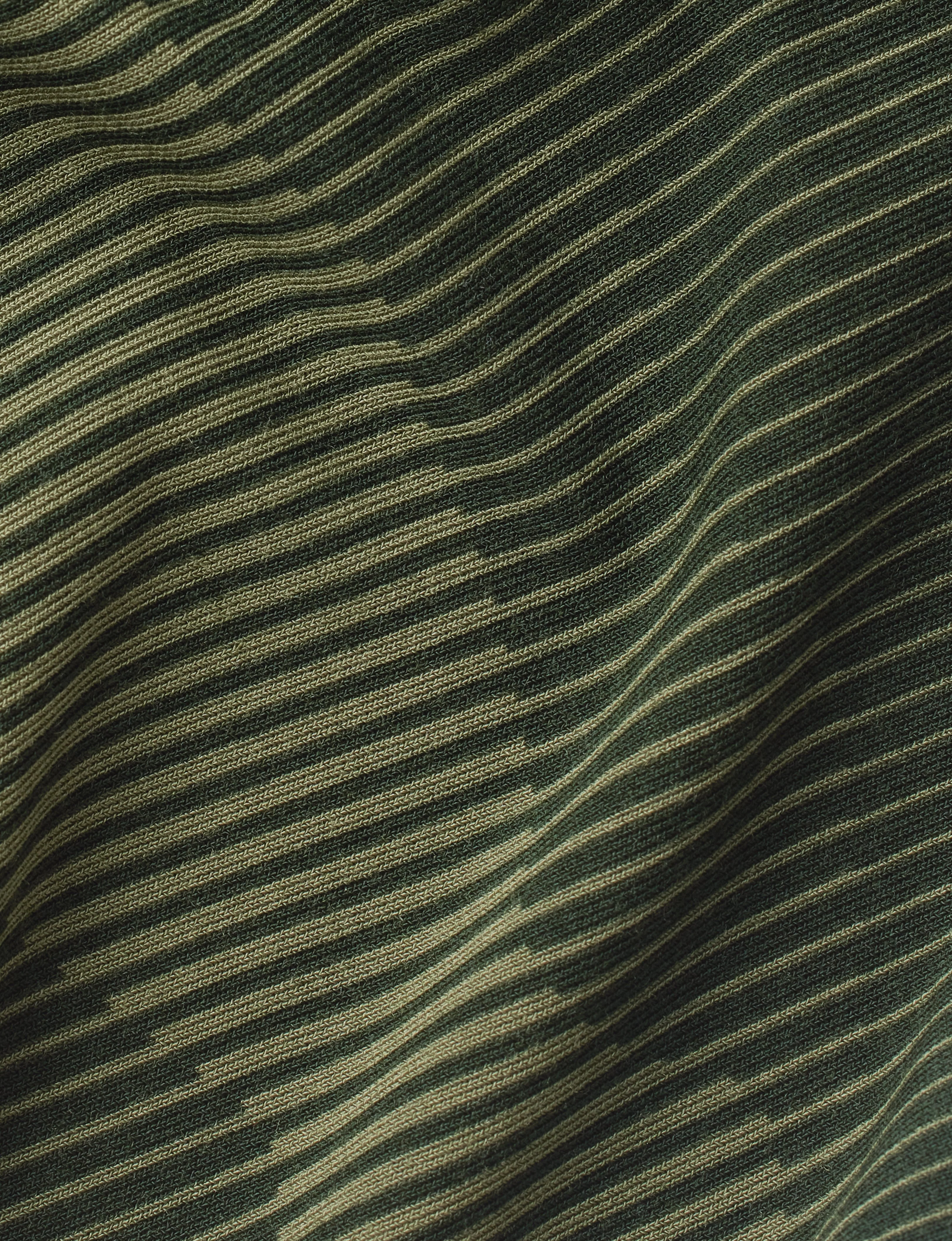 Second Skin Trunk 4" - Image 31