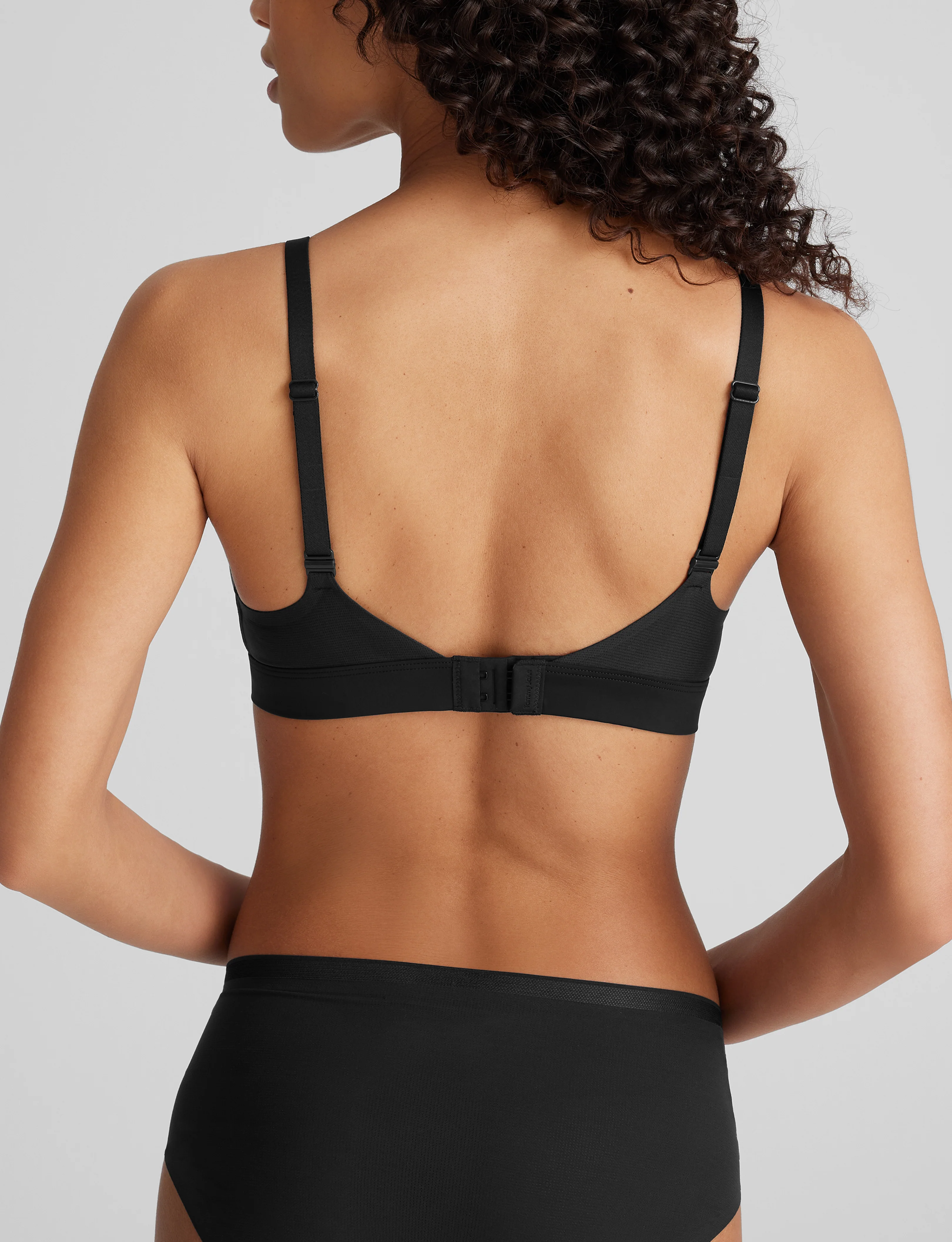 Air Plunge Bra and Air Triangle Bralette Set (2-Pack) - Image 6