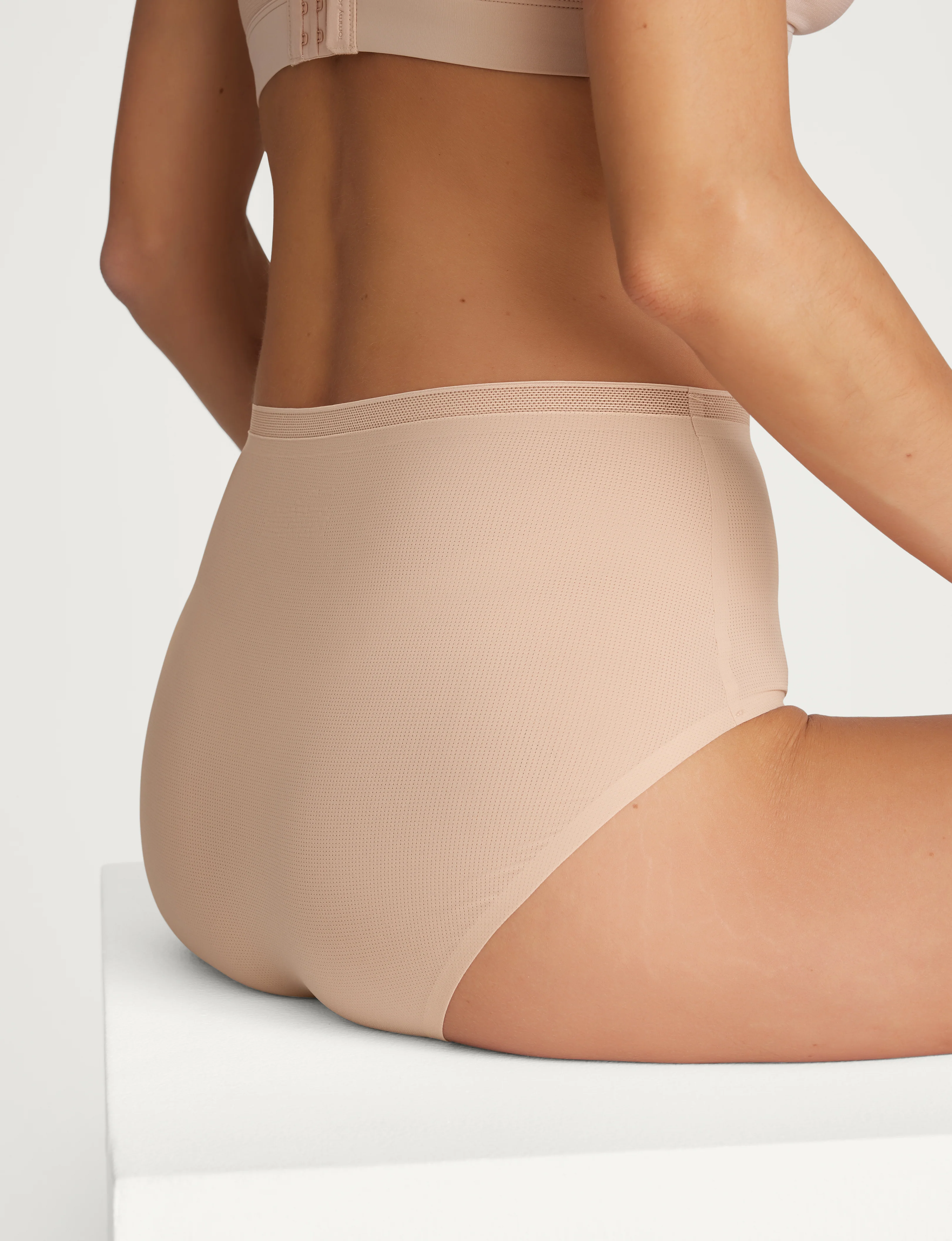 Women's Air High Rise Brief - Image 34