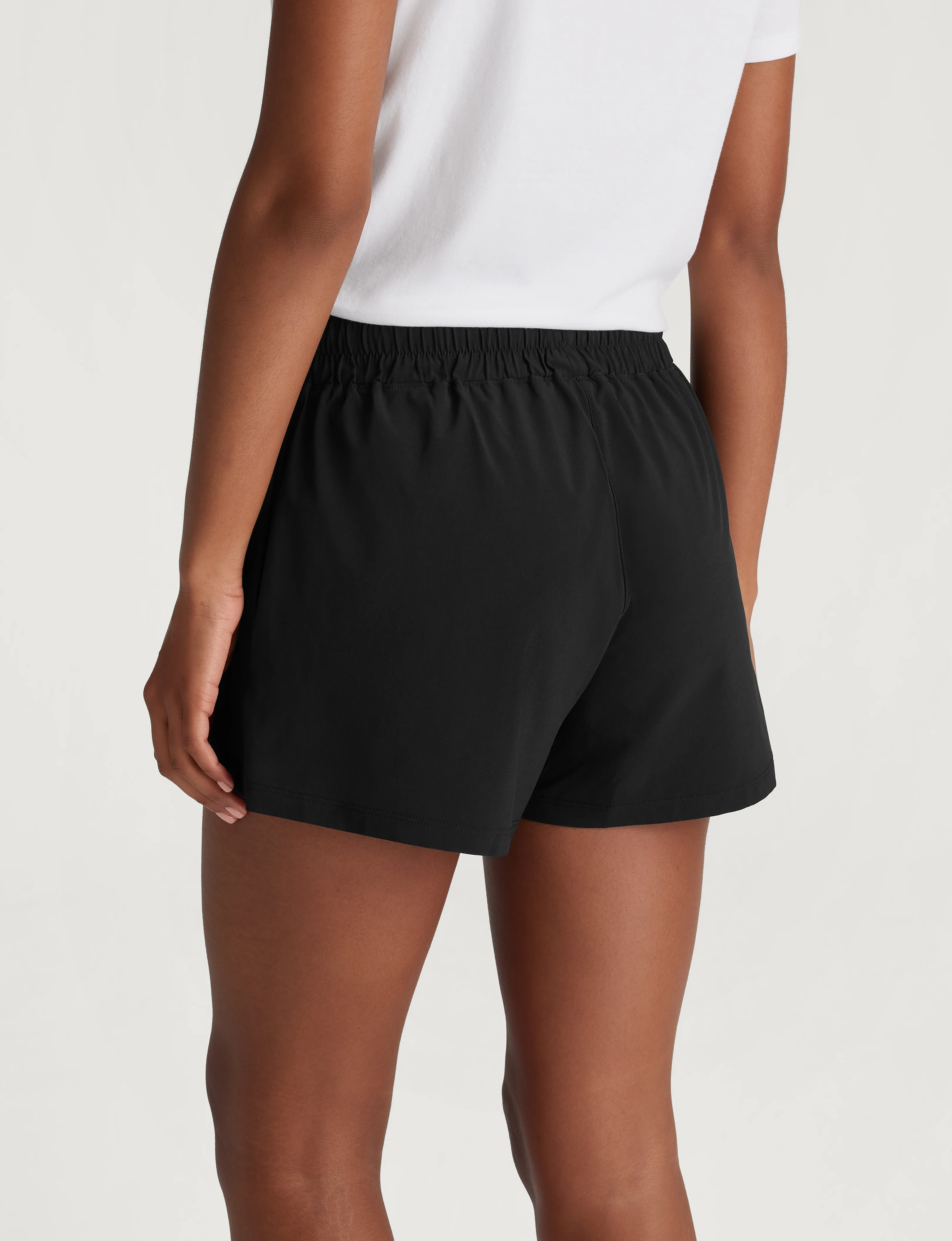 Women's Luxe Traveler Woven Short - Image 10