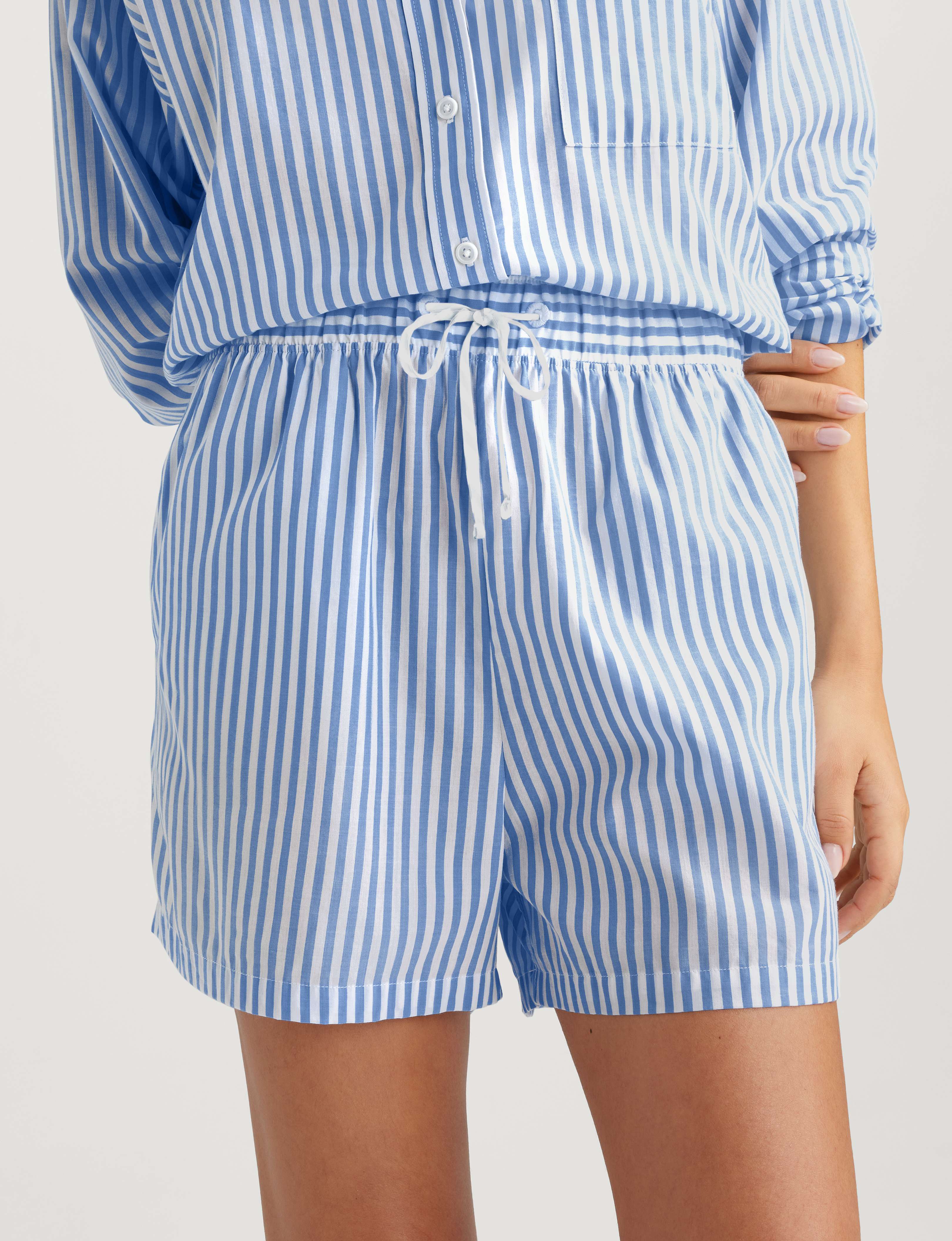 Women's Woven High Rise Short - Image 7